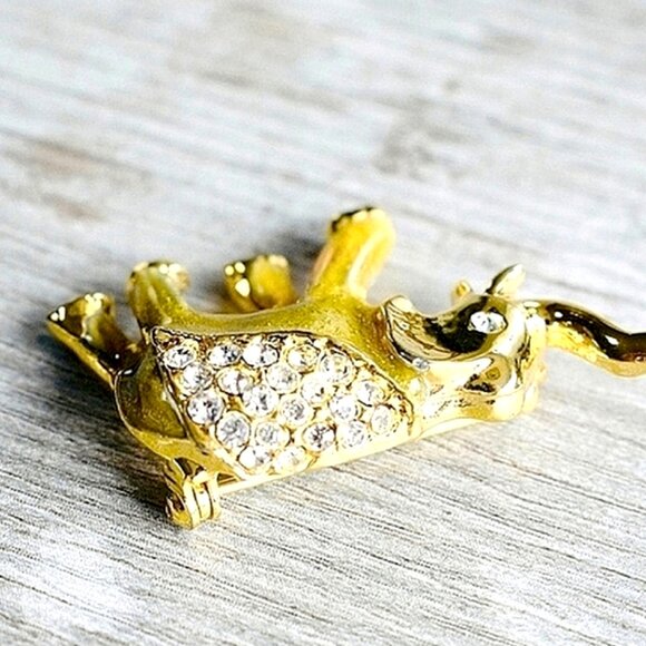 Vintage Gold Rhineston Embellished Elephant Brooch - Picture 4 of 6